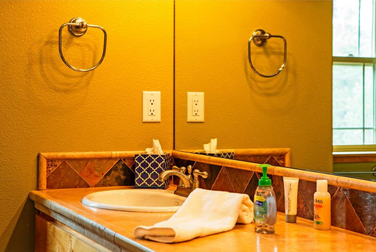 5-Star Luxury Tahoe Cabin! Great Location! Pool Table!Darts! Poker! Ping Pong! Games! South Lake Tahoe Exterior foto